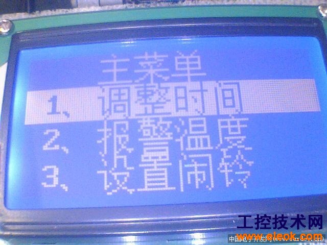 ourdev_606639M6O01G.jpg