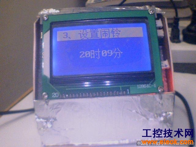 ourdev_606644V1KIY8.jpg